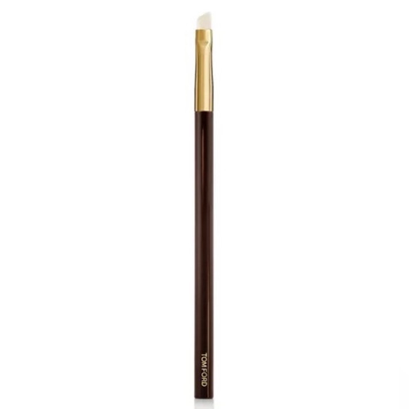 TOM FORD Angled Brow Brush 16 - Picture 1 of 6